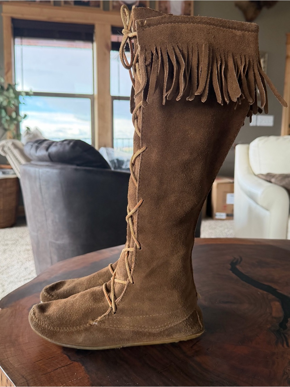 Minnetonka Knee High front Lace Up Suede Moccasins fringe boots size 7